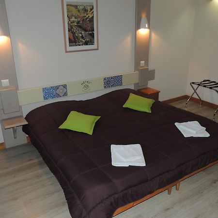 אורנה Hotel De La Vallee מראה חיצוני תמונה