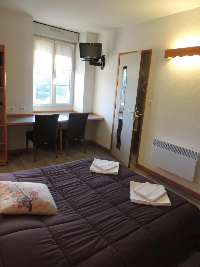 אורנה Hotel De La Vallee מראה חיצוני תמונה