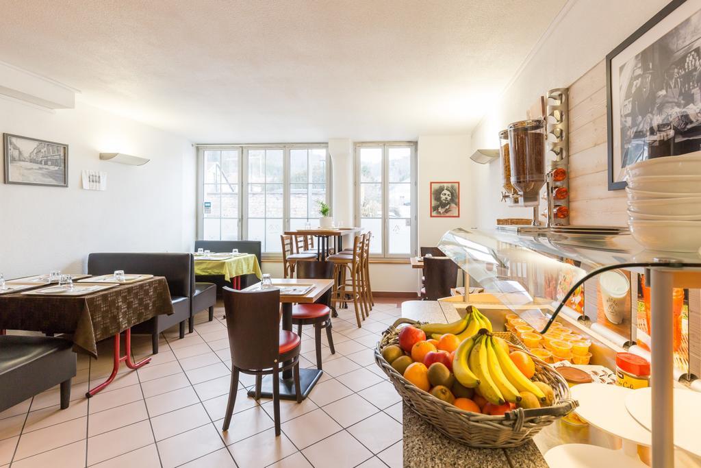 אורנה Hotel De La Vallee מראה חיצוני תמונה