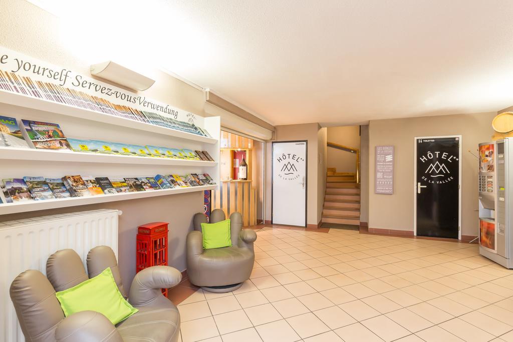 אורנה Hotel De La Vallee מראה חיצוני תמונה